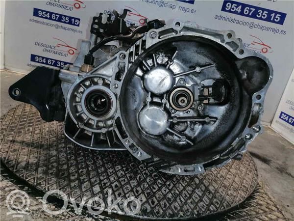 KIA Carens I Scatola del cambio manuale a 5 velocità 