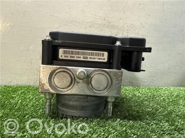 Renault Clio III Unidad de control/módulo del ABS 