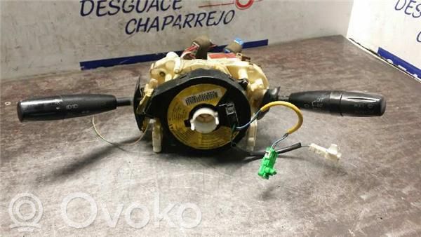 KIA Rio Interruptor de control multifunción 