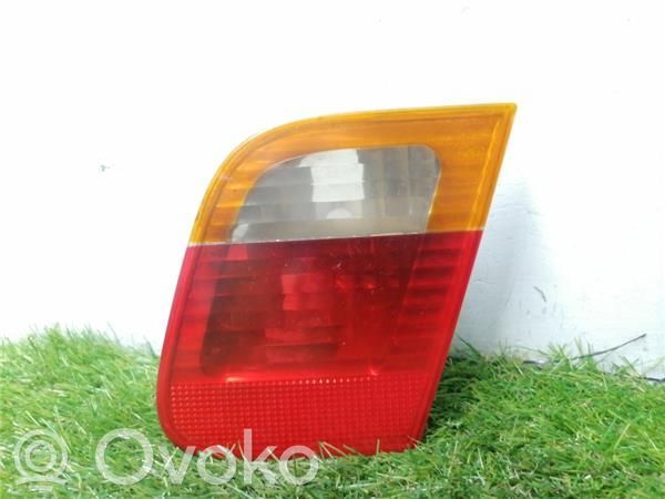 Lámpara de faros/luces traseros