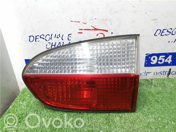 Hyundai H-1, Starex, Satellite Feux arrière / postérieurs