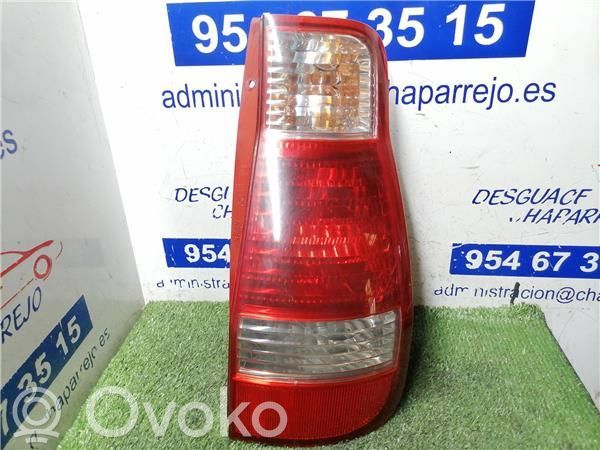 Lámpara de faros/luces traseros