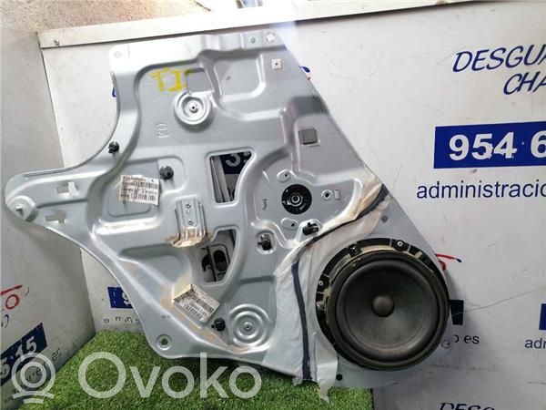 KIA Sportage Alzacristalli della portiera posteriore con motorino 