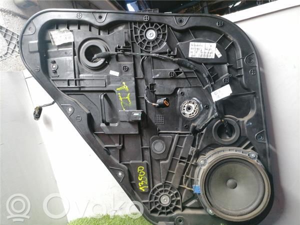 KIA Sportage Alzacristalli della portiera posteriore con motorino 
