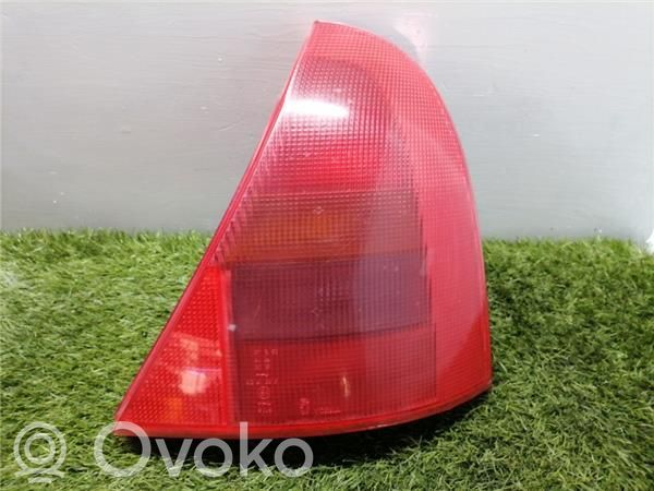 Renault Clio II Ampoule, feu stop / feu arrière