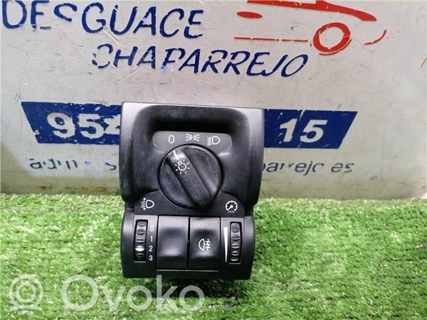 Comutator lumini   90569813,90569813