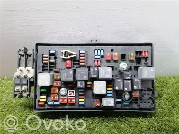 Opel Insignia A Sulakemoduuli 