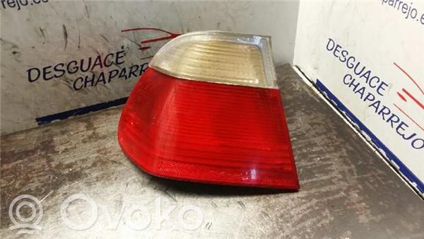Lámpara de faros/luces traseros