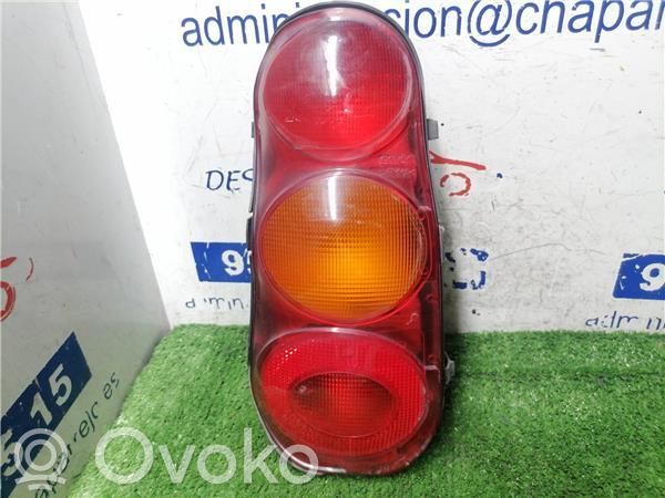 Lámpara de faros/luces traseros