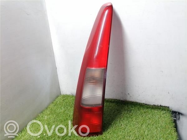 Lámpara de faros/luces traseros