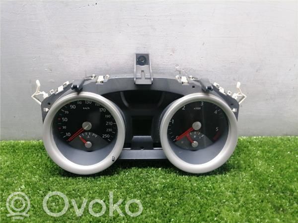 Renault Megane II Compteur de vitesse tableau de bord