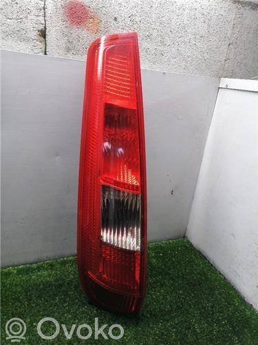 Ford Fiesta Takavalon polttimo 