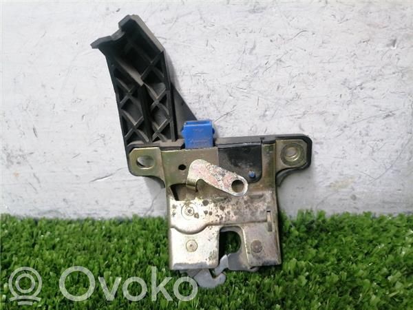 Audi A4 S4 B6 8E 8H Zamek klapy tylnej / bagażnika 