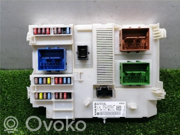 Fuse module   31412970AA,3720040AAB