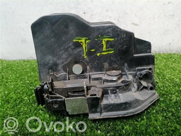 Cerradura de puerta trasera   7167075,7167075