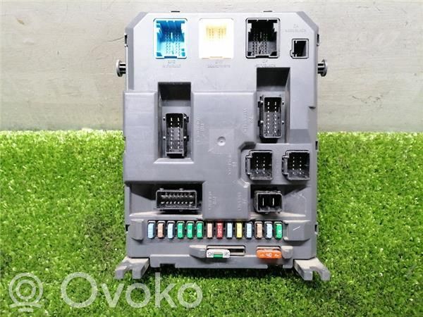 Módulo de fusible   9664983080,BSIEVX01
