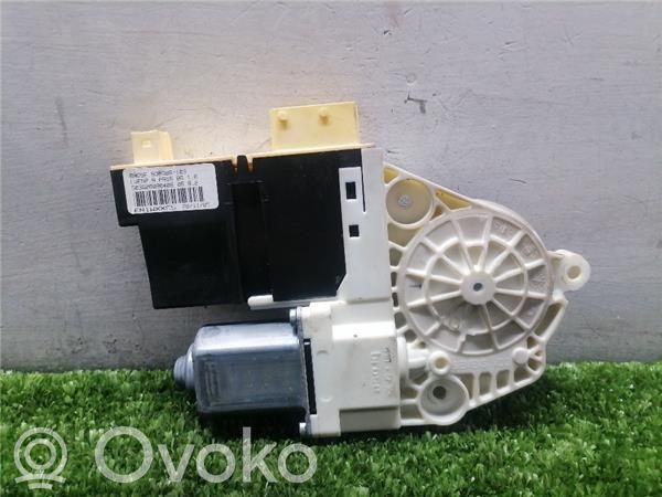 Peugeot 307 Motorino alzacristalli della portiera anteriore