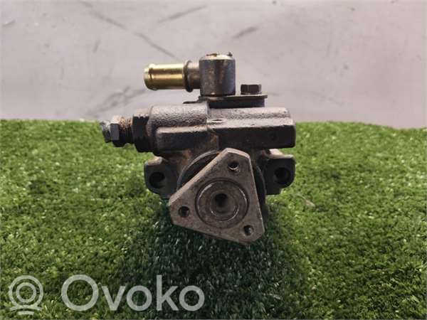 Nissan Micra Ohjaustehostimen pumppu 