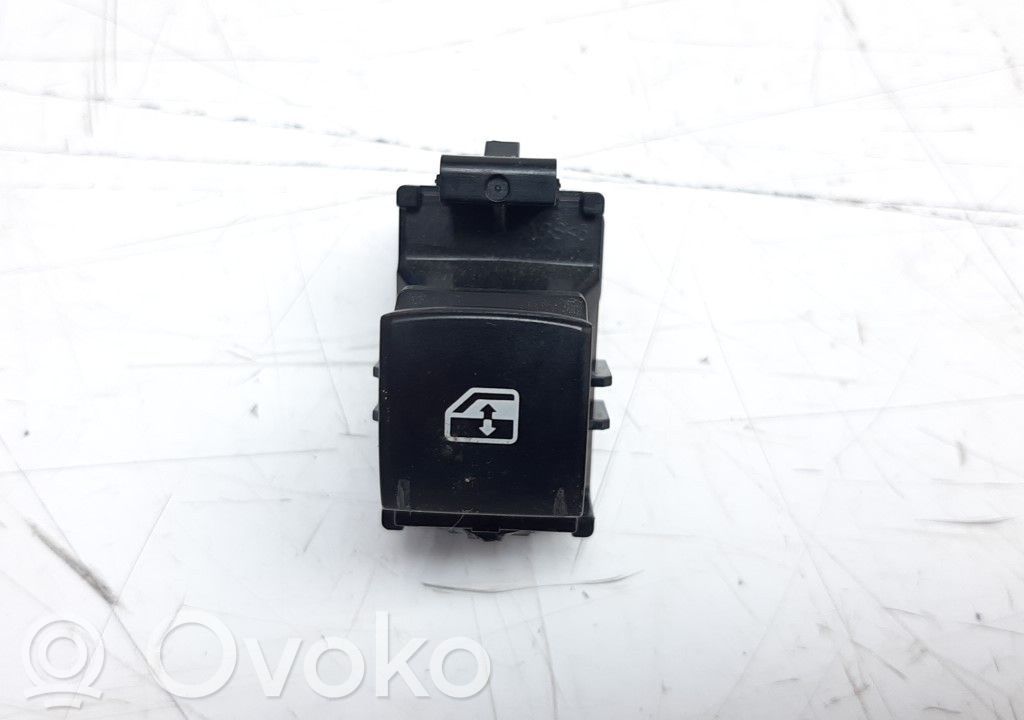 Mitsubishi Outlander Przyciski szyb 