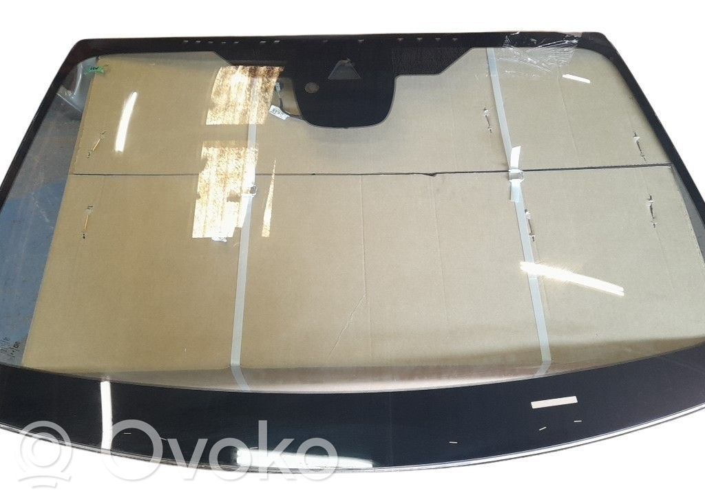Front windscreen/windshield window   JX7BA03100F