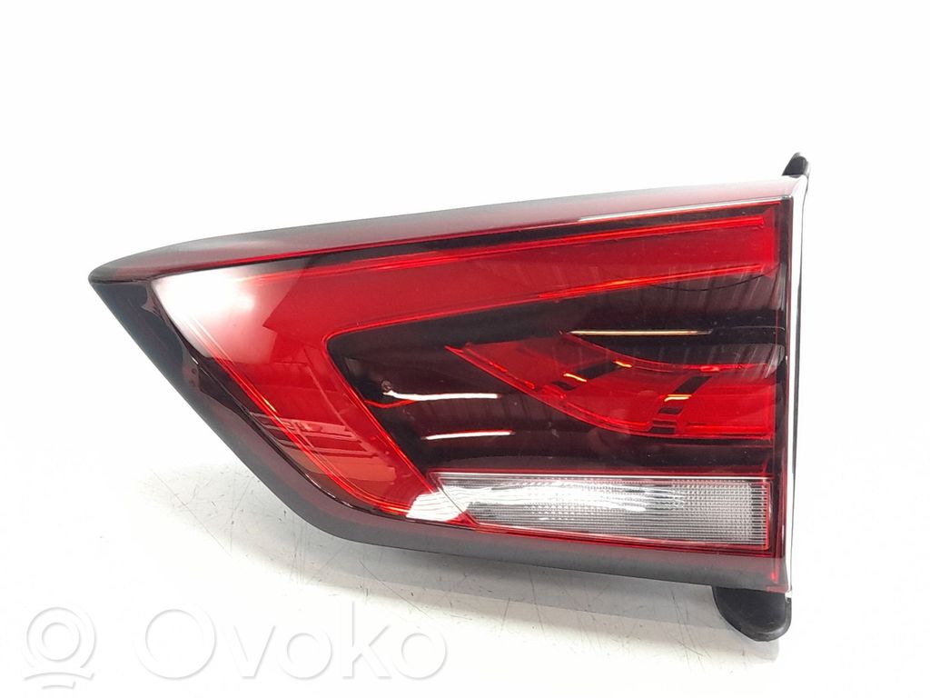 MG ZS Lampy tylnej klapy bagażnika 