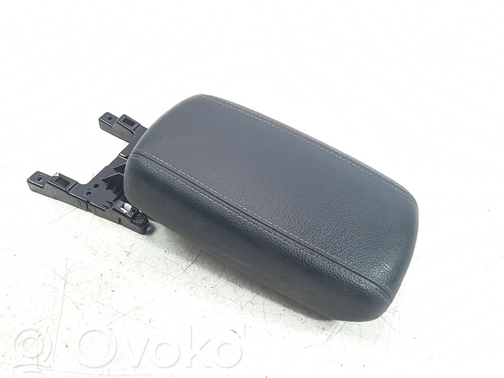 KIA Stonic Reposabrazos 