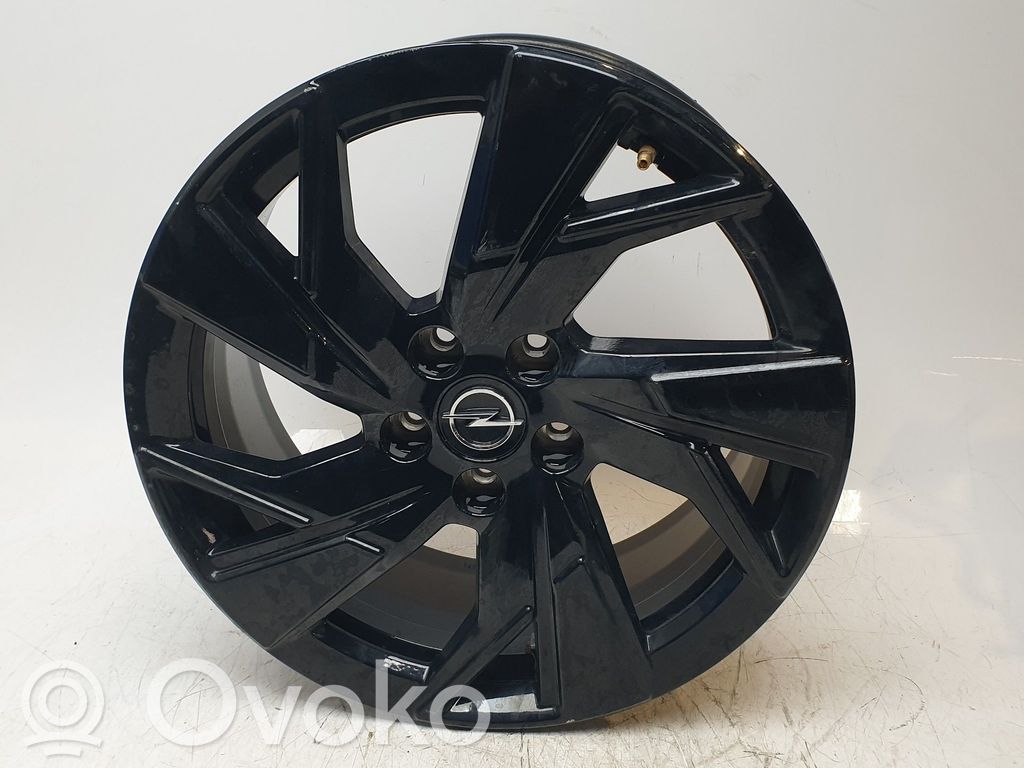 Opel Astra K R18-alumiinivanne