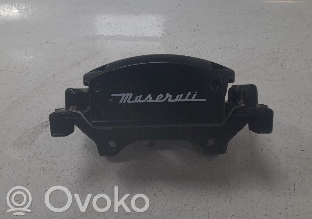 Maserati Levante Etujarrusatula 