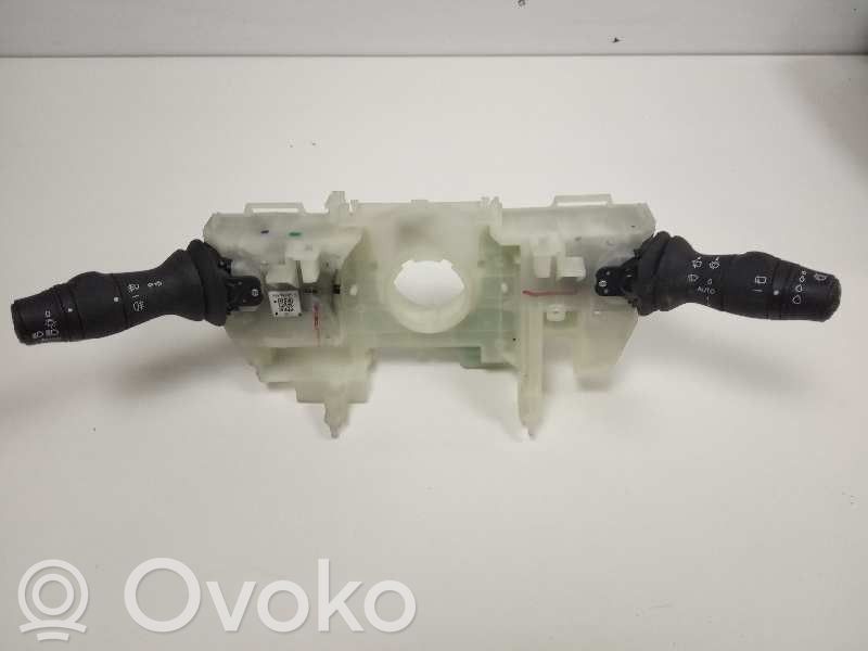 Renault Megane III Pulsanti/interruttori sul volante