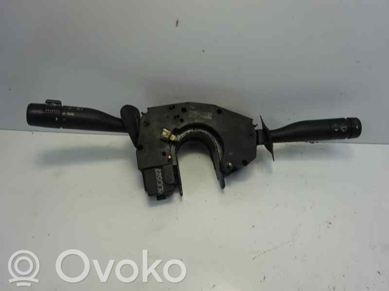 Ford Ka Interruptores/botones de la columna de dirección 