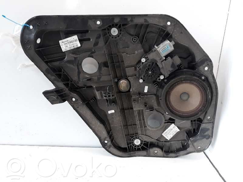 KIA Ceed Mecanismo para subir la puerta trasera sin motor 