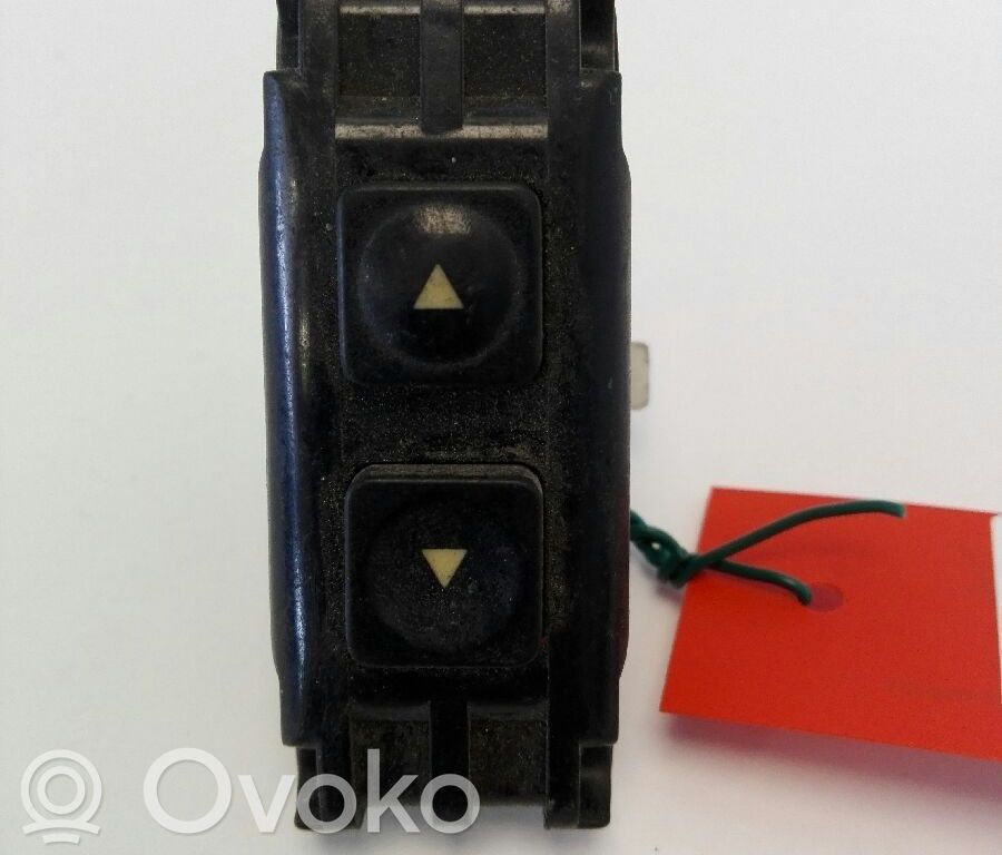 Interruptor del elevalunas eléctrico   REF