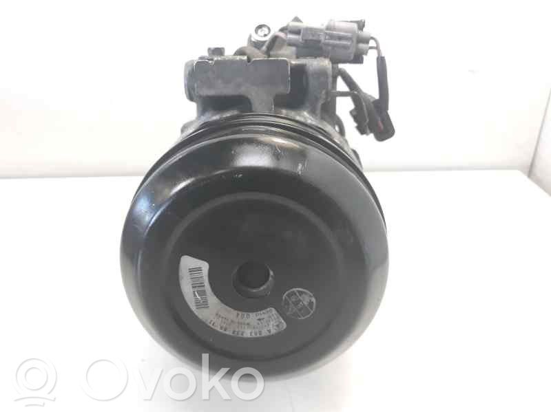 Mercedes-Benz E A207 Compressore aria condizionata (A/C) (pompa) 