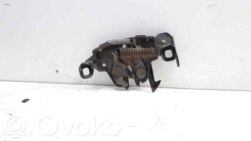 Nissan Micra Tie down hook / loop 