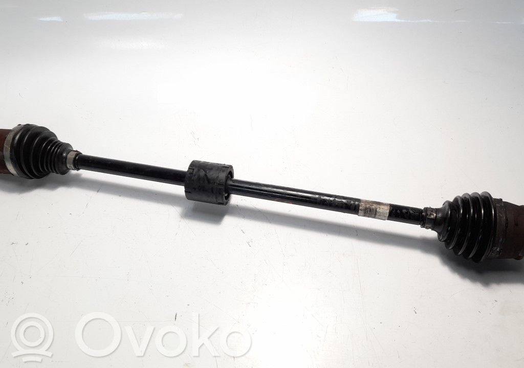 Opel Corsa D Priekinis pusašis 