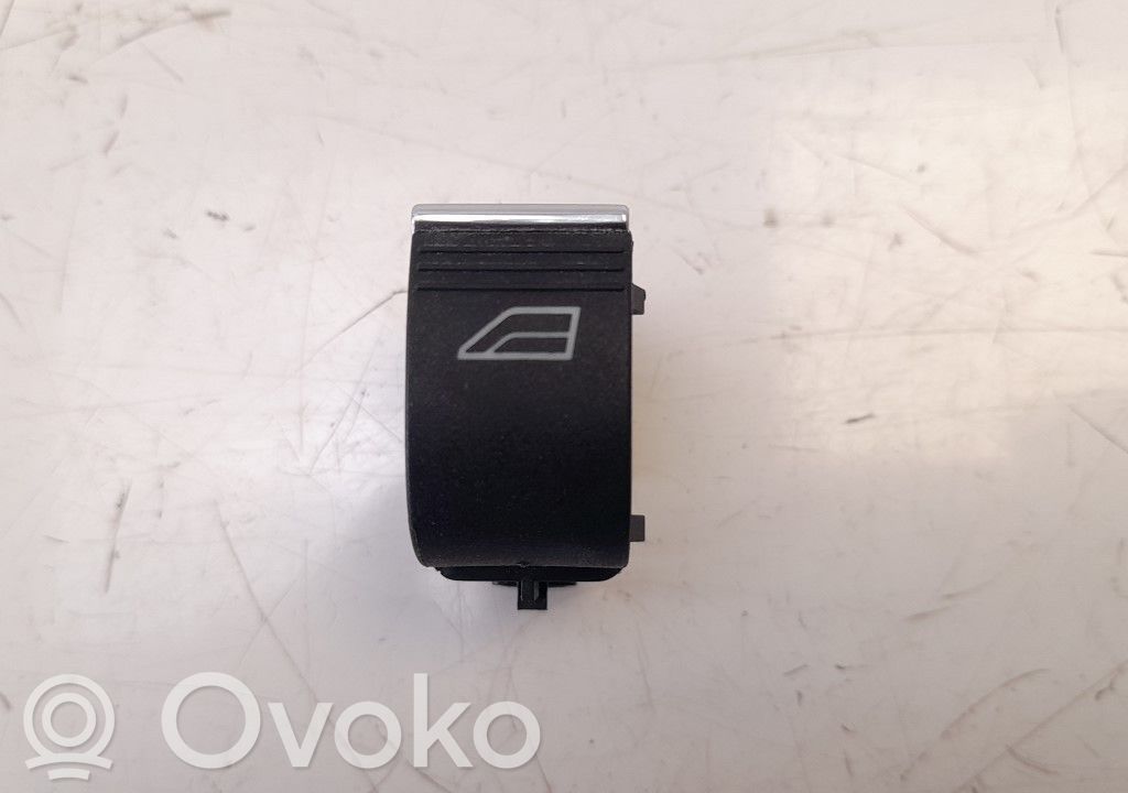 Ford Focus ST Przyciski szyb 