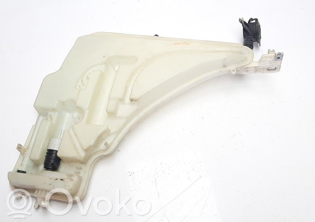 Logu šķidruma tvertne   7241673