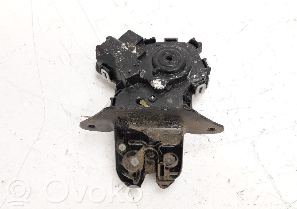 Mazda 2 Tailgate lock latch 
