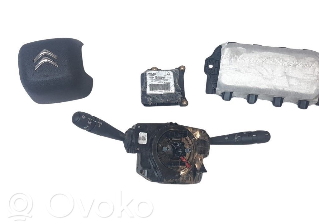 Citroen C4 SpaceTourer Oro pagalvių komplektas 
