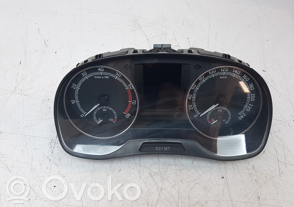 Skoda Fabia Mk3 (NJ) Tachimetro (quadro strumenti) 