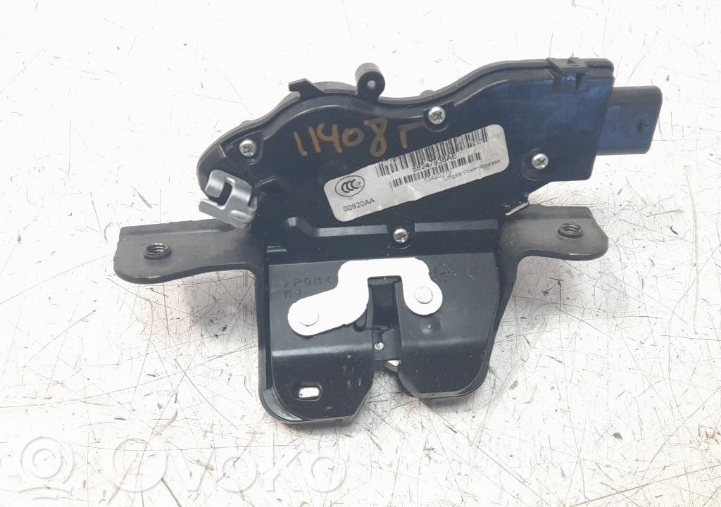 Tailgate lock latch   68247936AE