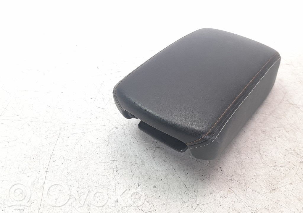 Jeep Compass Armrest 