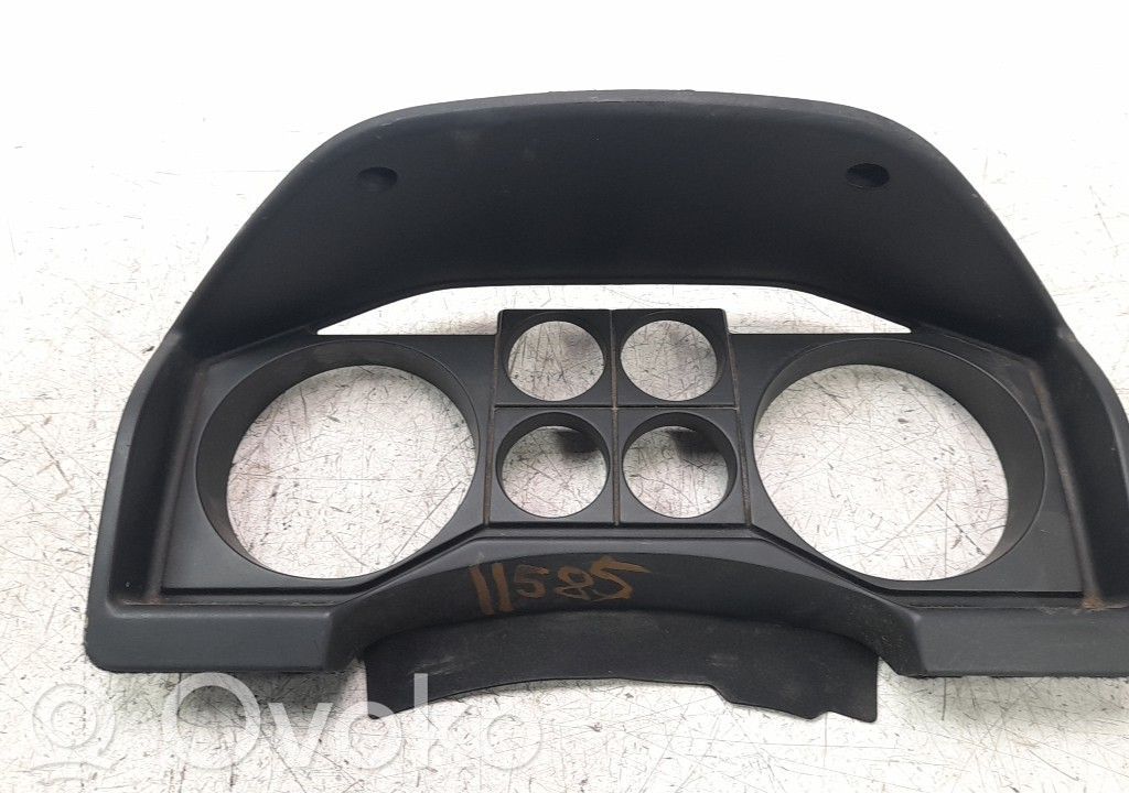 Moldura inferior   MR402460