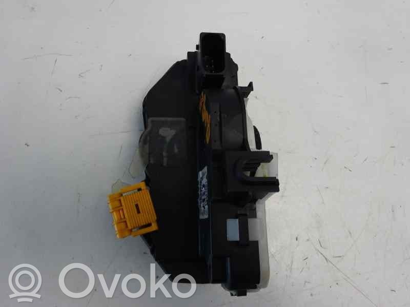 Opel Astra J Serratura portiera anteriore