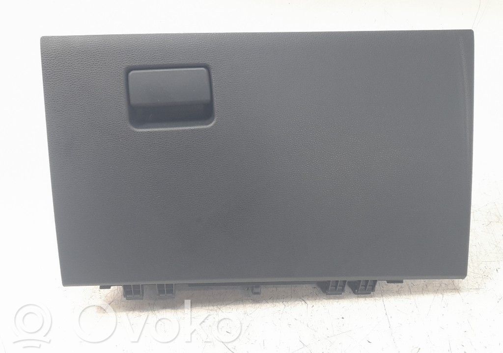 Toyota Corolla E160 E170 Guantera 