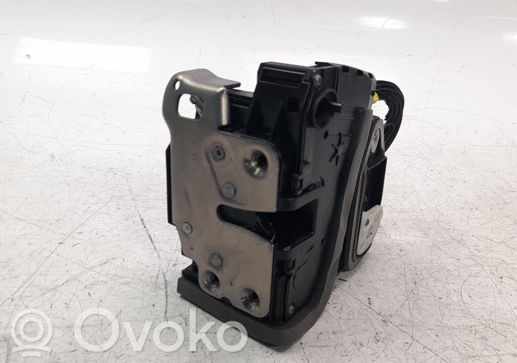Cerradura de puerta trasera   13598385