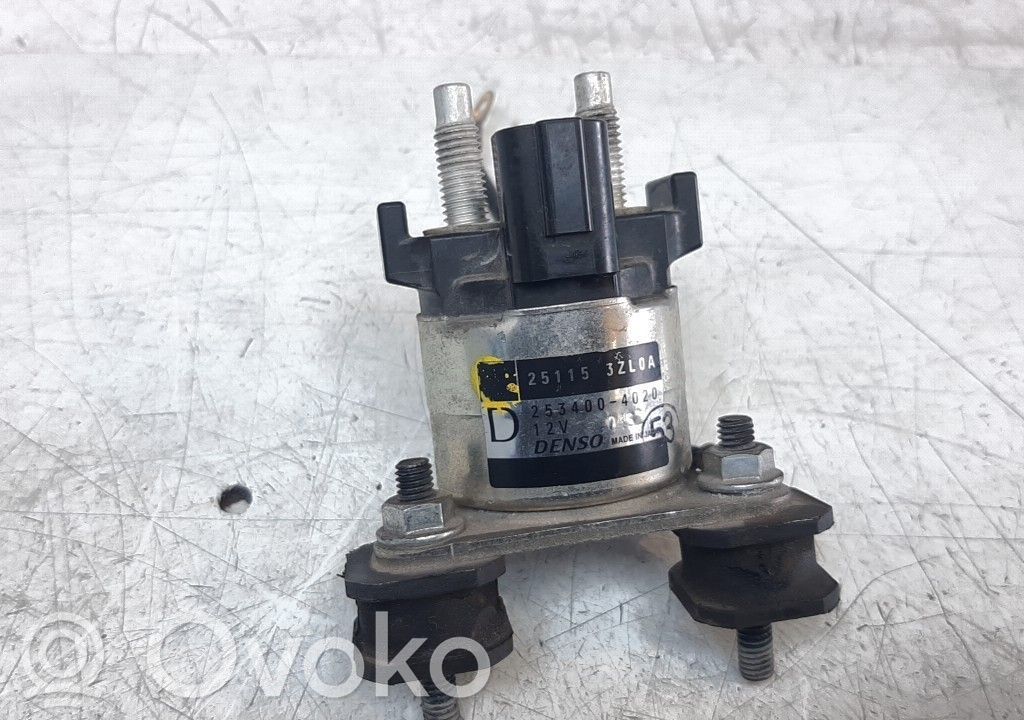 Nissan Pulsar Módulo de fusible 
