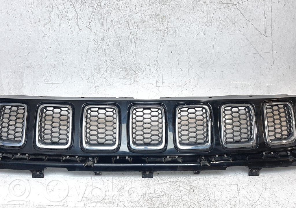 Jeep Compass Rejilla delantera 