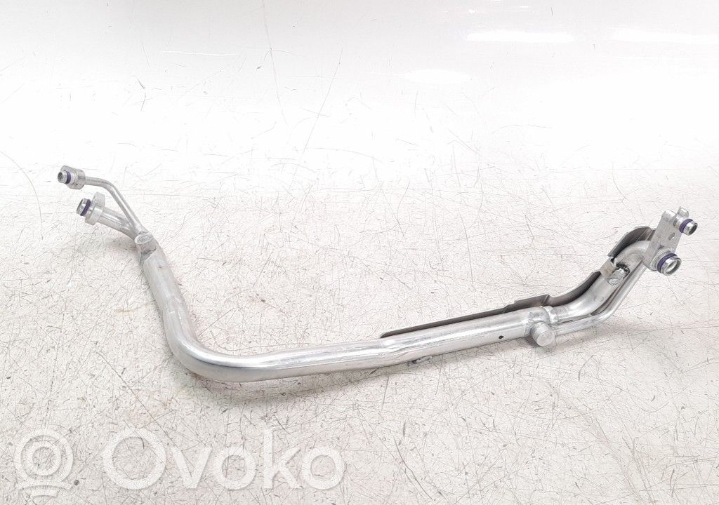 Ilmastointilaitteen putki (A/C)   5WB816738C