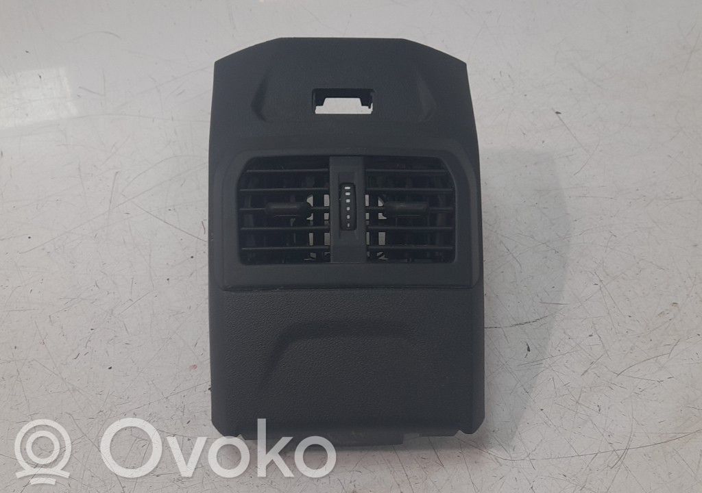BMW 1 F70 Wlot / Kanał powietrza intercoolera 